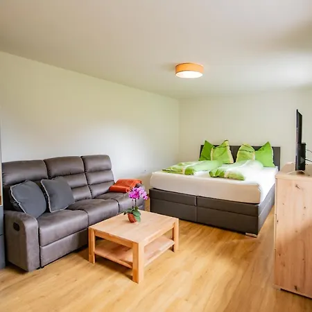 Cafe Max 2 Lejlighed Trins